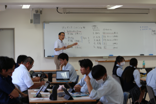 「プレゼンテーション特別講座」開催！〜伝える力を育てる学び〜
